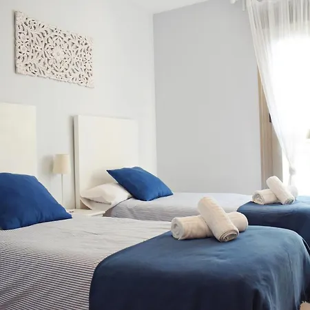 Fabuloso Apartamento En Primera Linea De Playa Con Parking Privado
