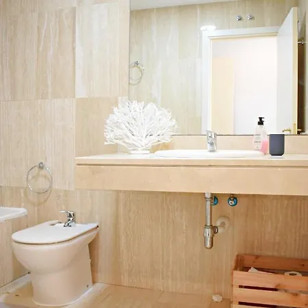 Fabuloso Apartamento En Primera Linea De Playa Con Parking Privado Apartment Malaga